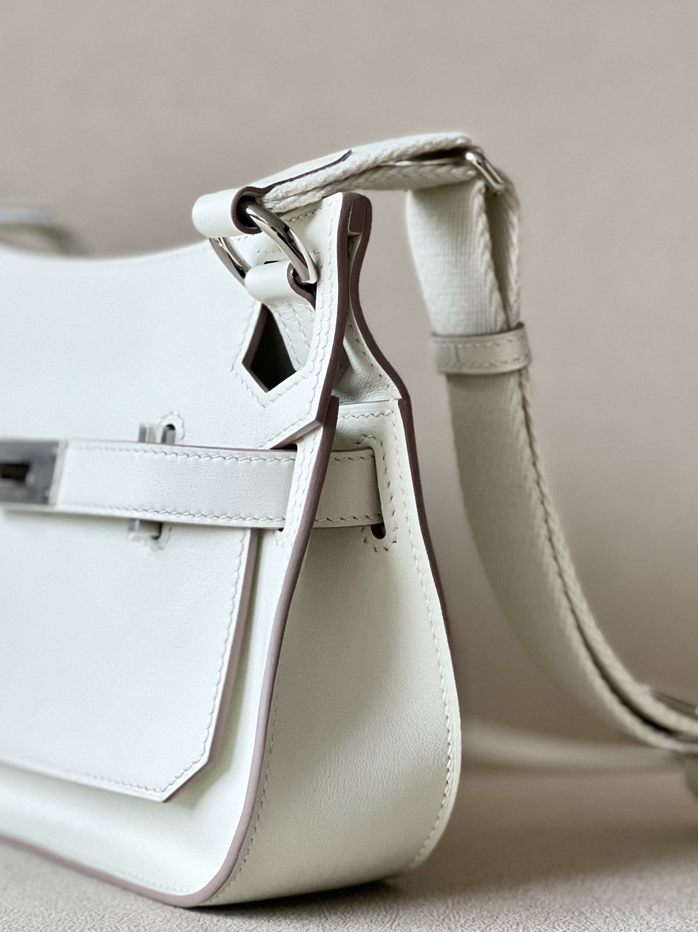 Hermes Jypsiere Mini Shoulder Bag In White Swift Leather